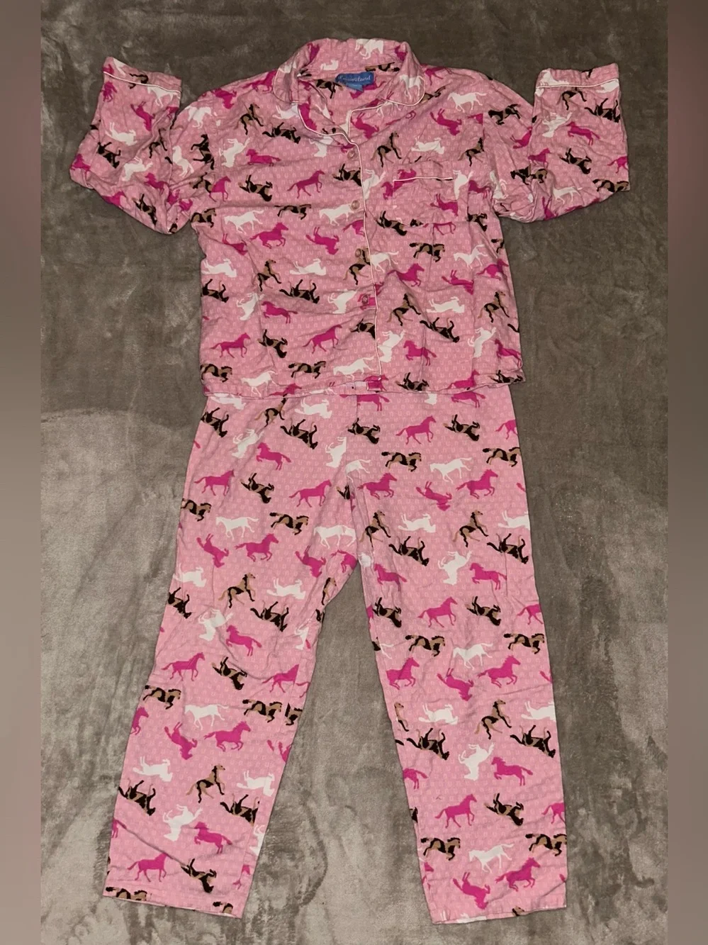 Women’s Pink Horse-Print Two-Piece Flannel Pajama Set Large